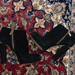 MICHAEL KORS BOOTIES